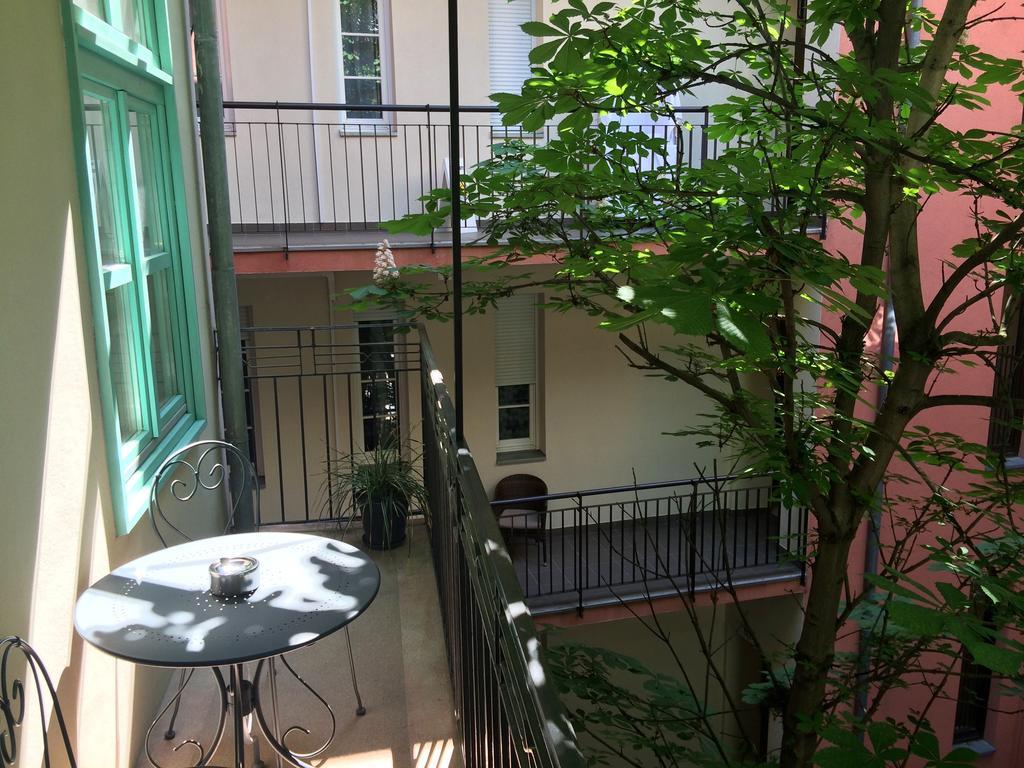 Chestnut & Eliza Suites Budapest Eksteriør billede
